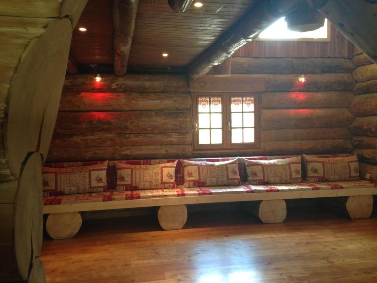 Chalet Spa Le Royal Nathalie Mn La Rouge ラ・ブレス エクステリア 写真